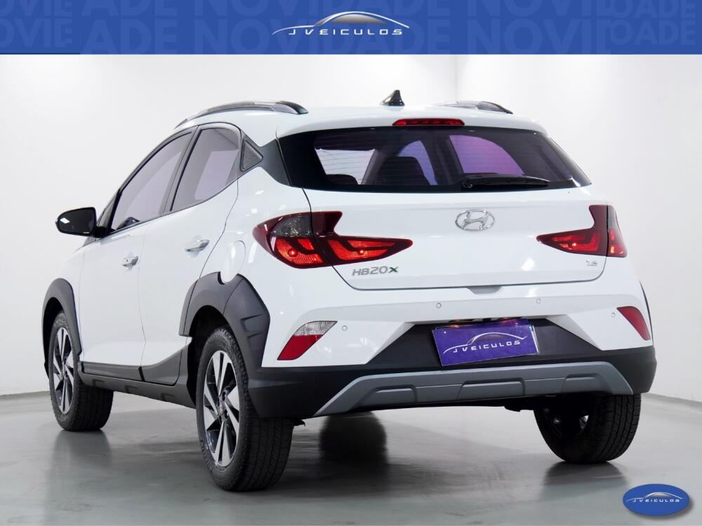 Hyundai HB20 X