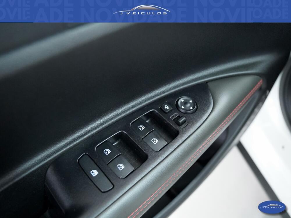 Hyundai HB20 X