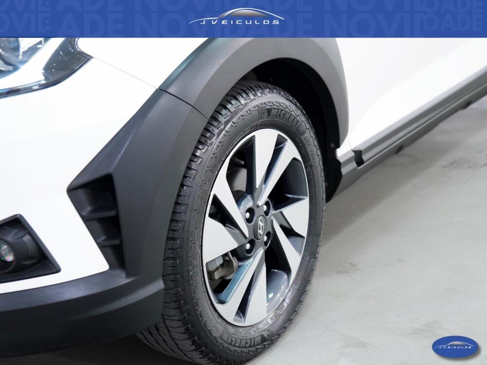 Hyundai HB20 X