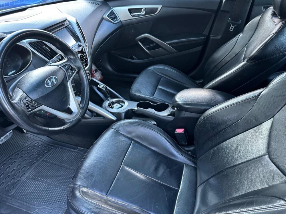 Hyundai Veloster