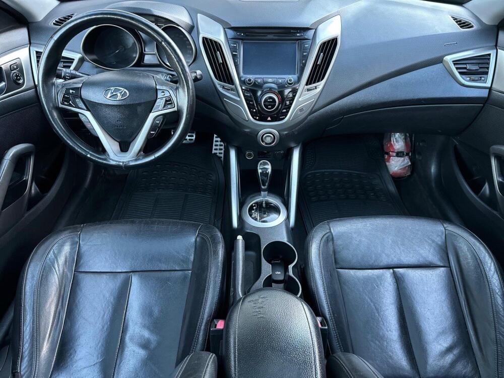 Hyundai Veloster