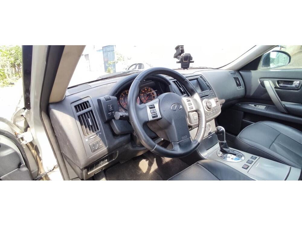 Infiniti Fx35