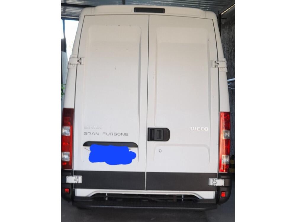 Iveco Daily Furgão
