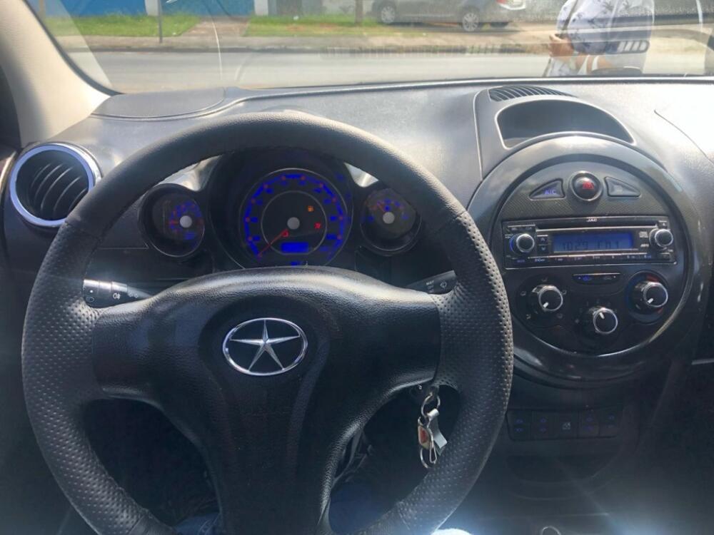 Jac J2