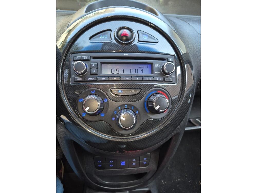 Jac J2