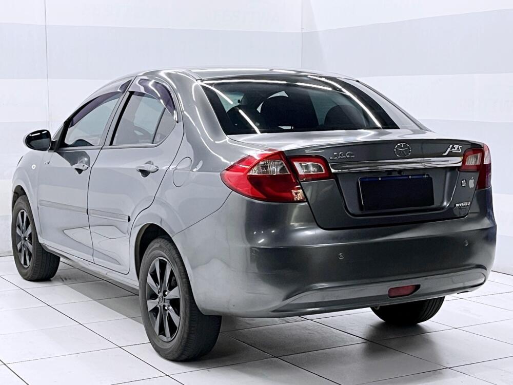 Jac J3