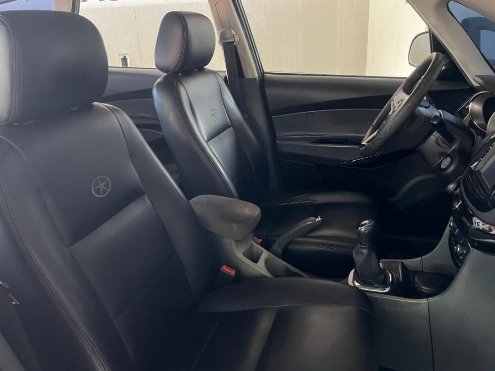 Jac J6