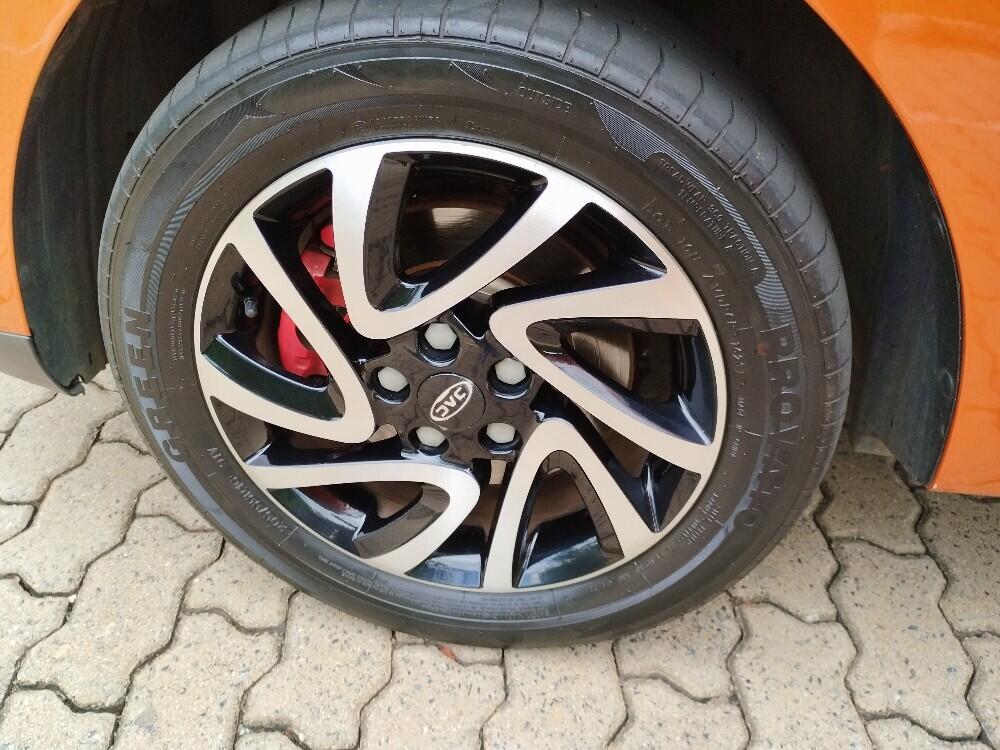 Jac T40