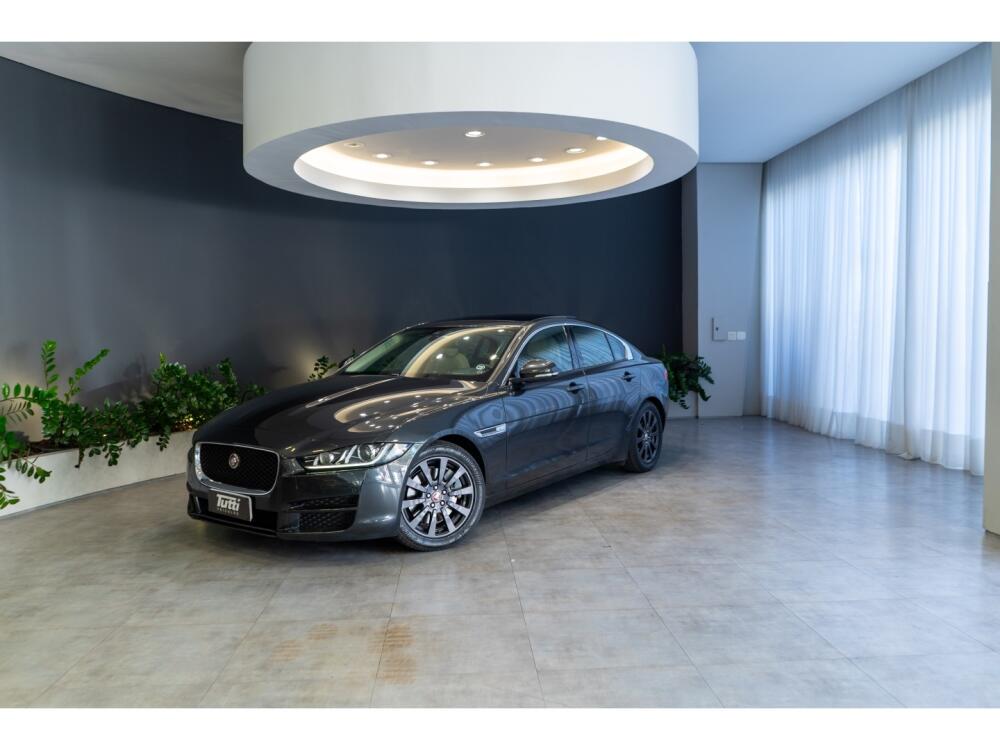 JAGUAR Xe 2.0 16V SI4 TURBO GASOLINA PURE 4P AUTOMÁTICO 2016