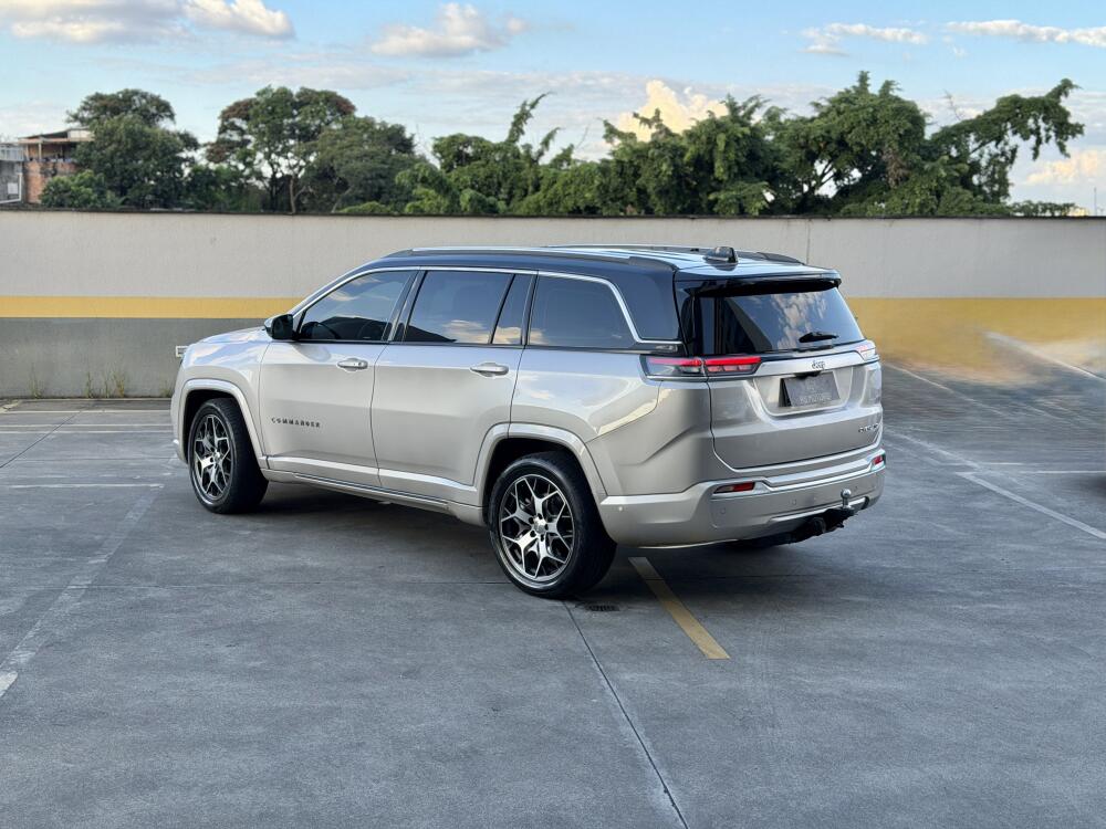 Jeep Commander