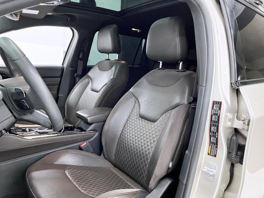 Jeep Commander