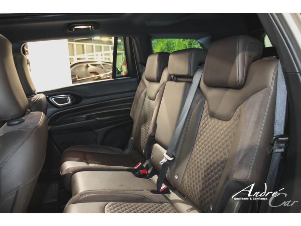 Jeep Commander