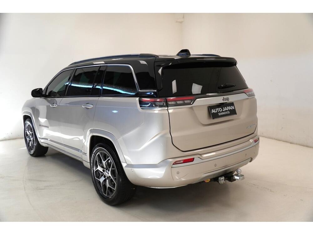 Jeep Commander