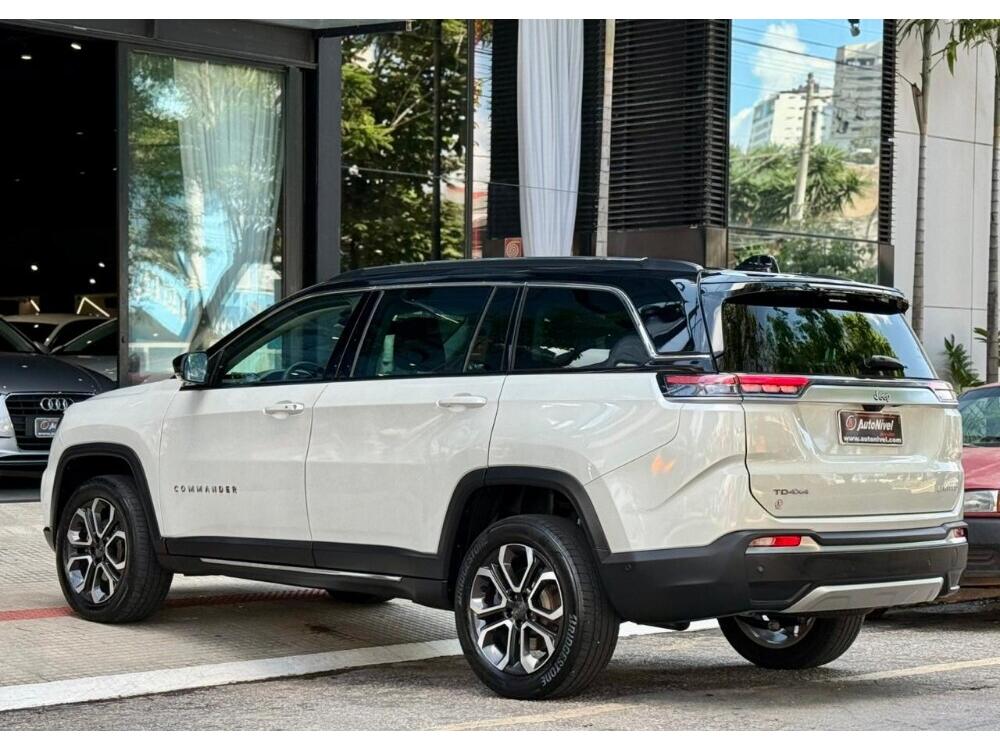 Jeep Commander