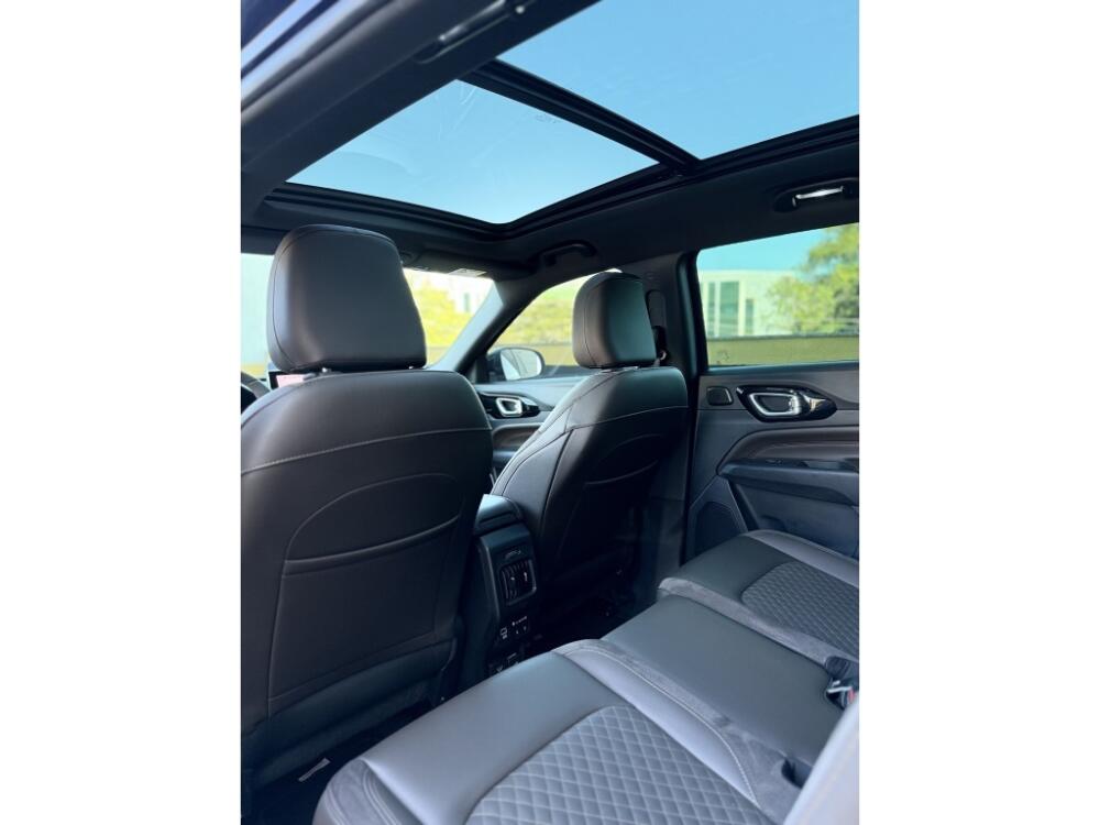 Jeep Commander