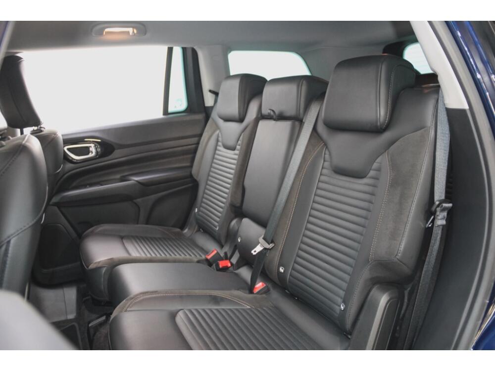 Jeep Commander