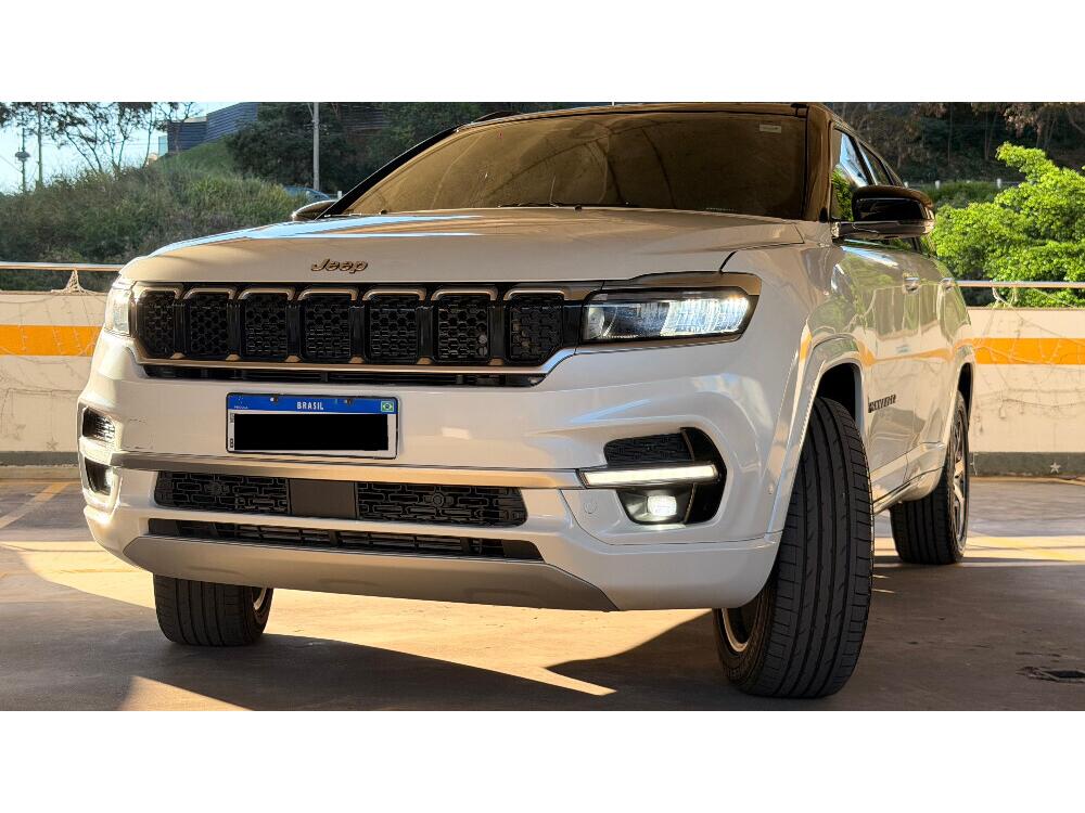 Jeep Commander