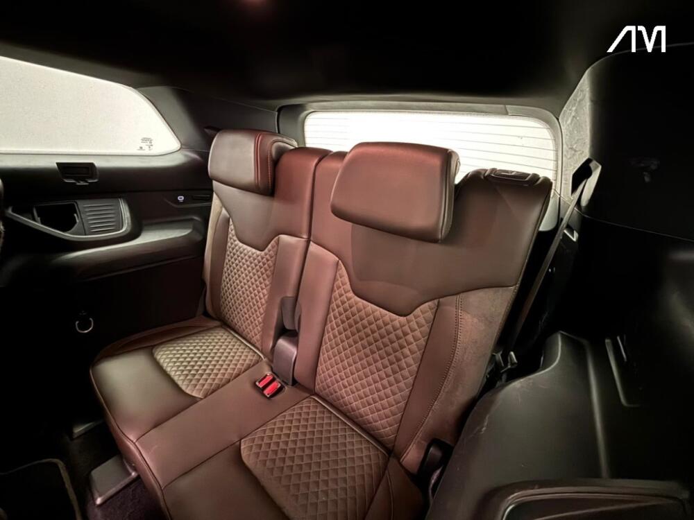 Jeep Commander