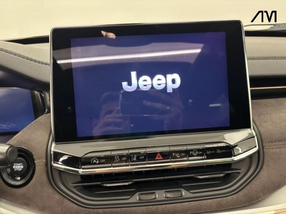 Jeep Commander