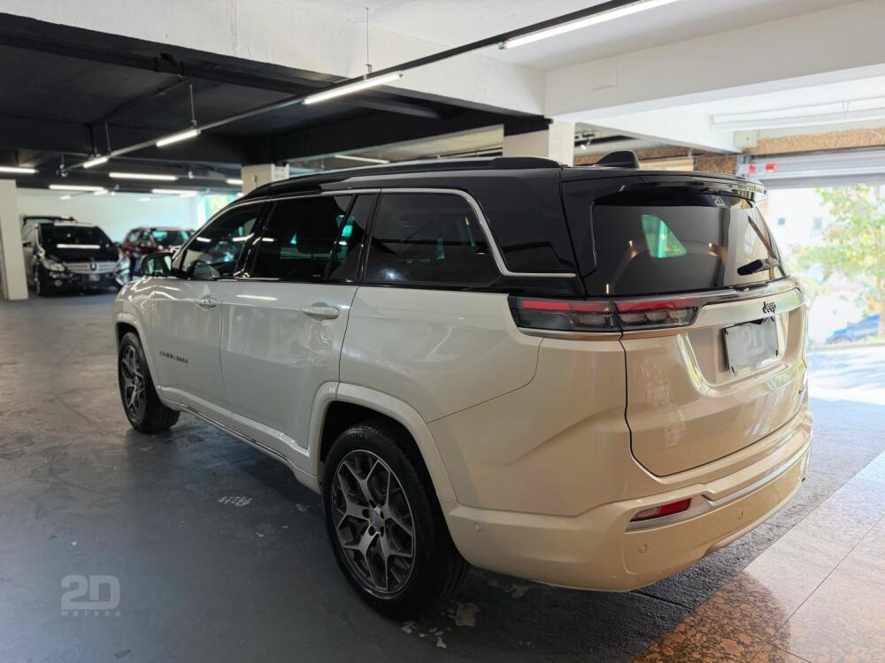 Jeep Commander