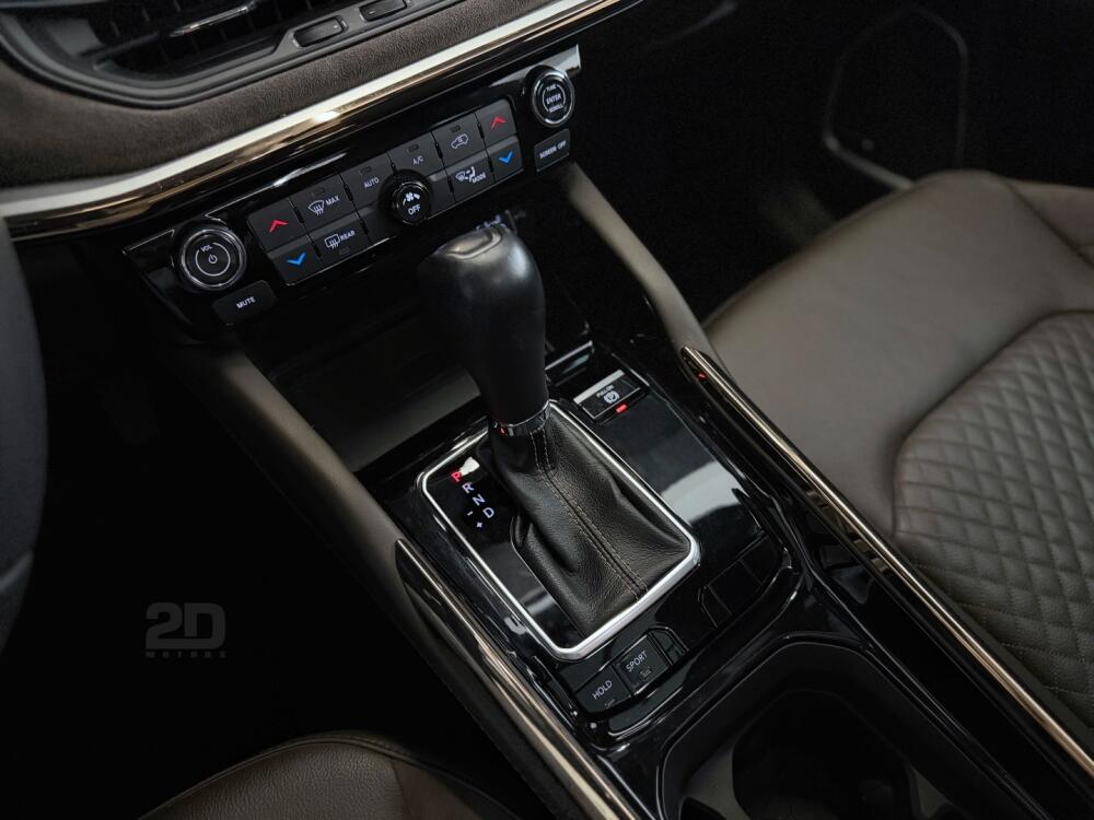 Jeep Commander
