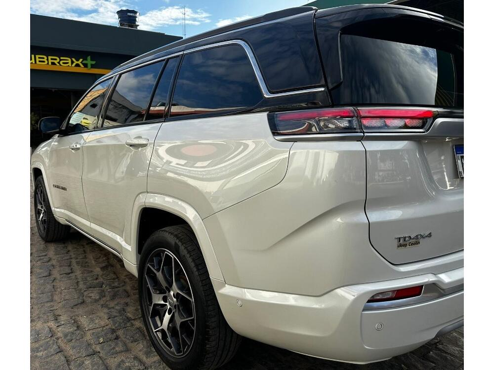 Jeep Commander