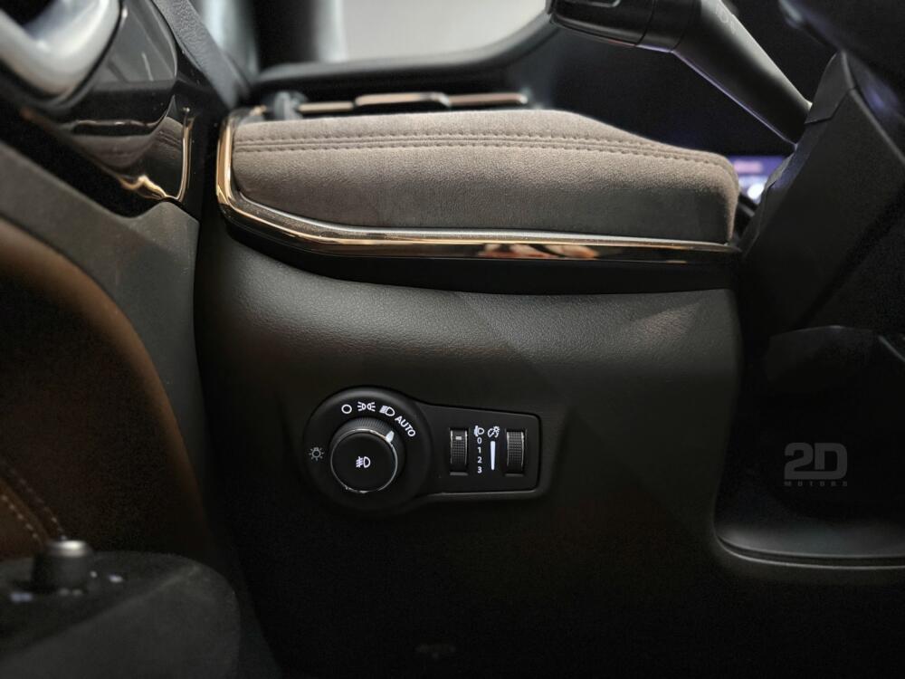 Jeep Commander