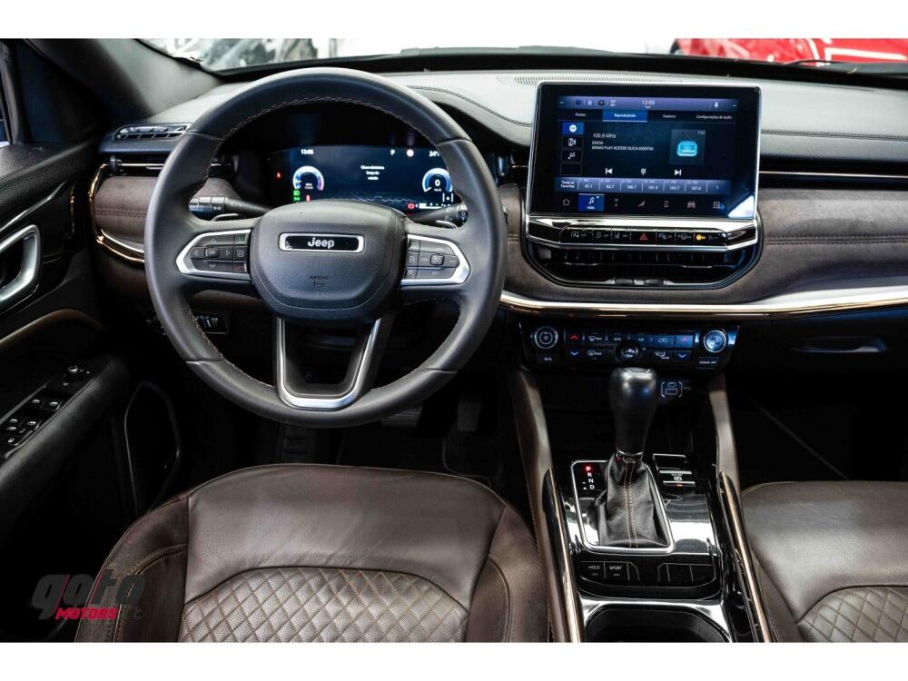 Jeep Commander