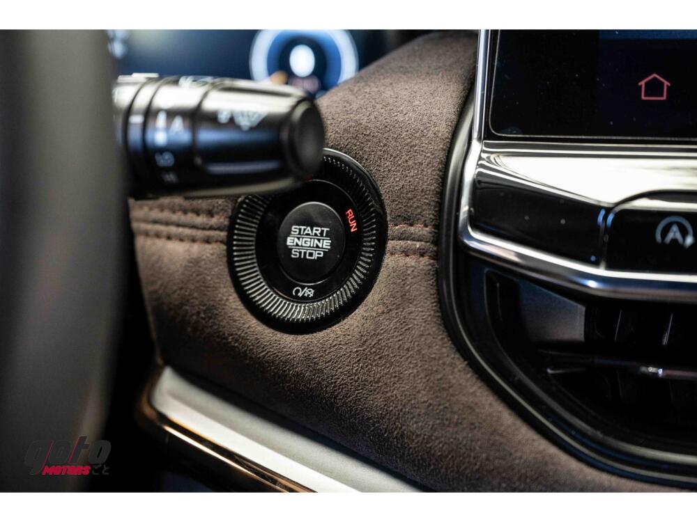 Jeep Commander