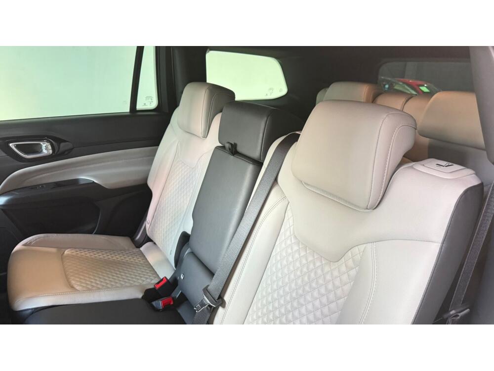 Jeep Commander