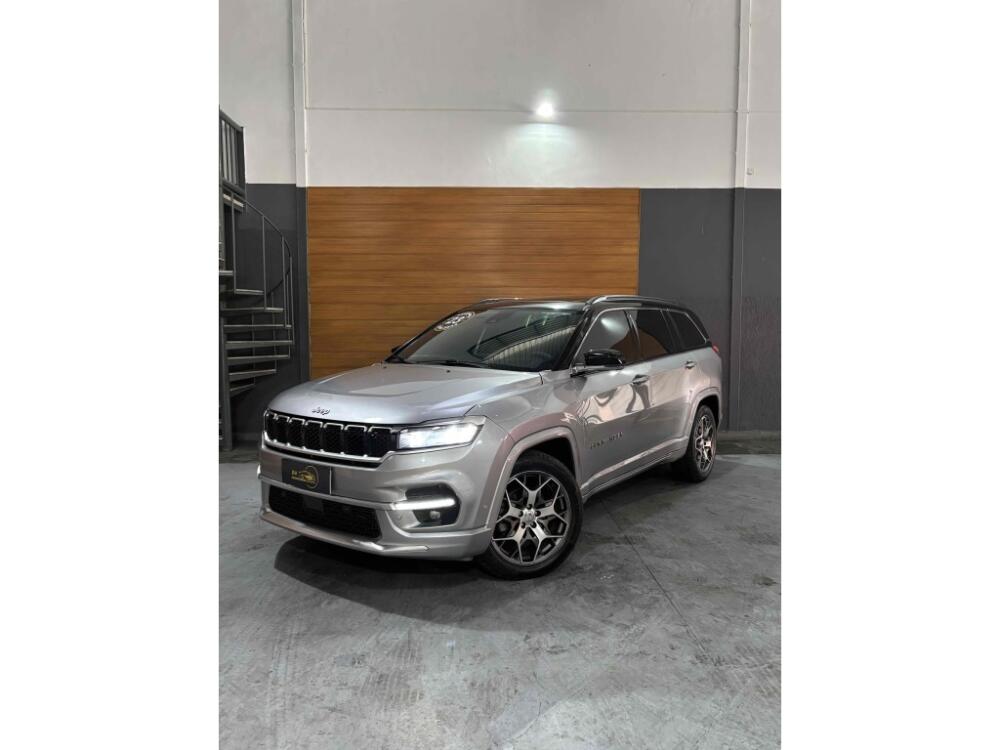 Jeep Commander