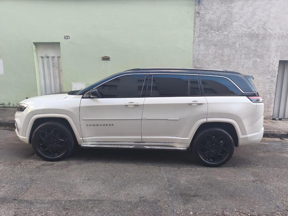 Jeep Commander