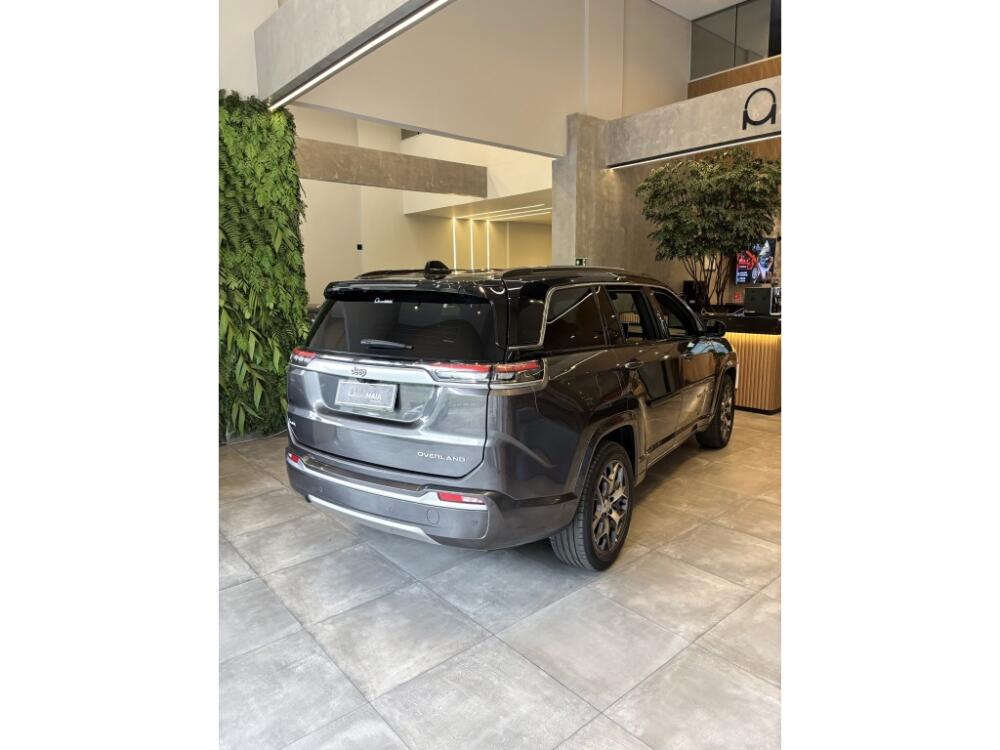 Jeep Commander