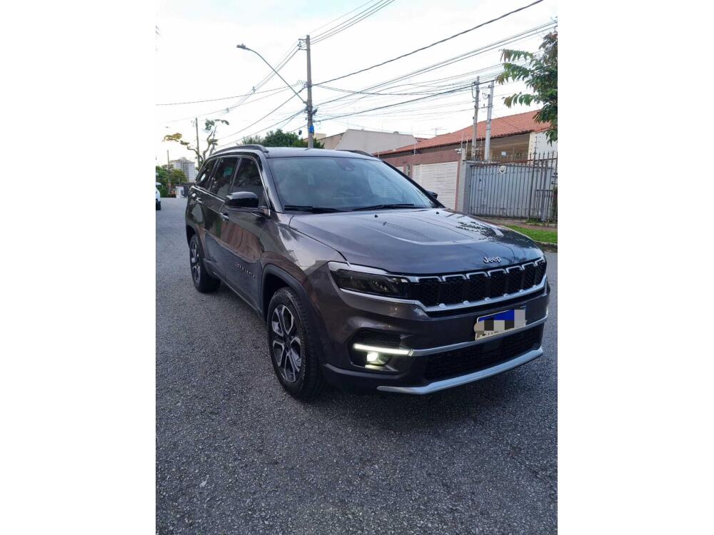 Jeep Commander