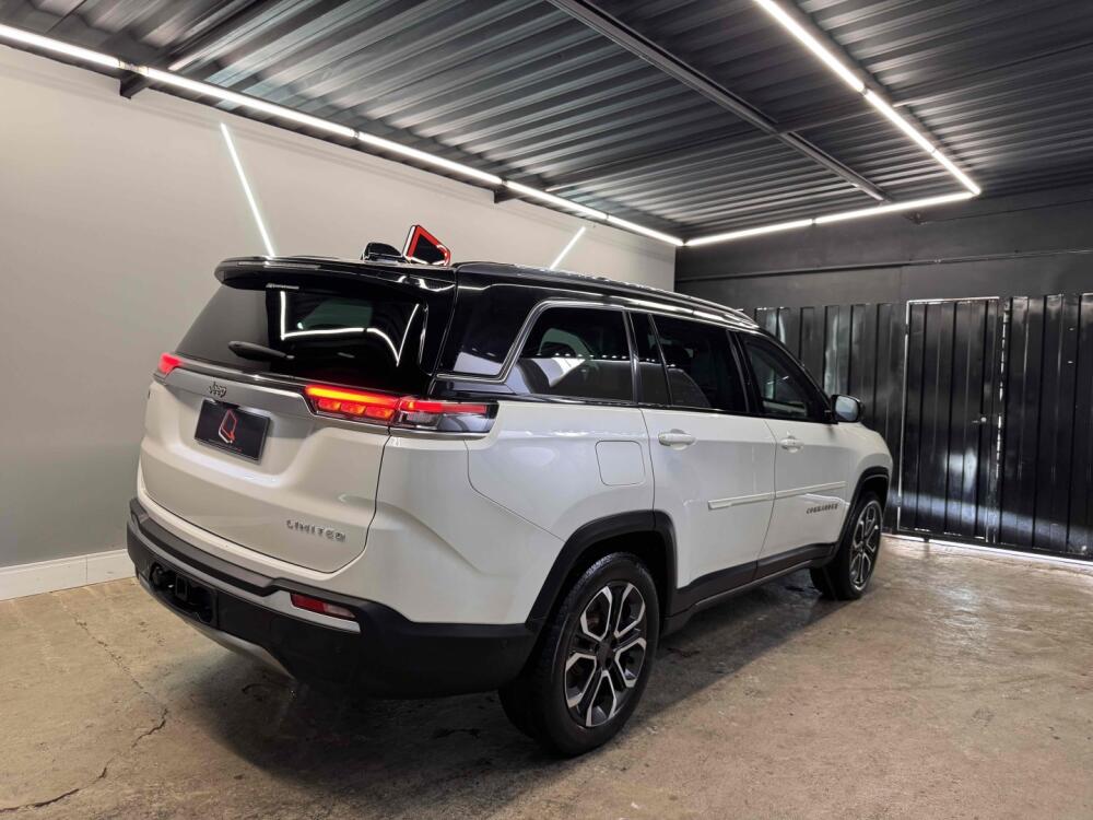 Jeep Commander