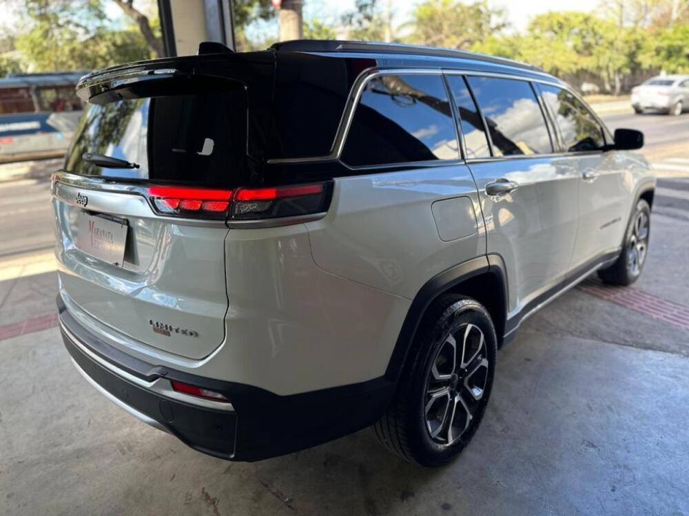 Jeep Commander