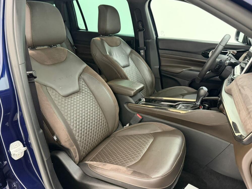 Jeep Commander
