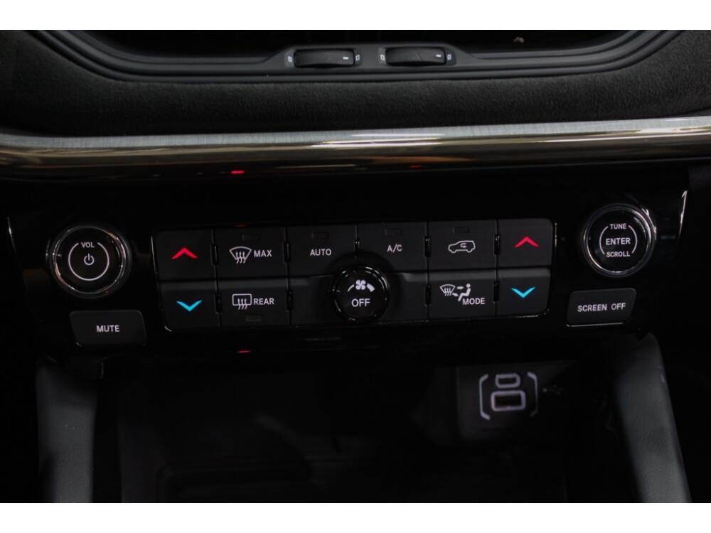 Jeep Commander