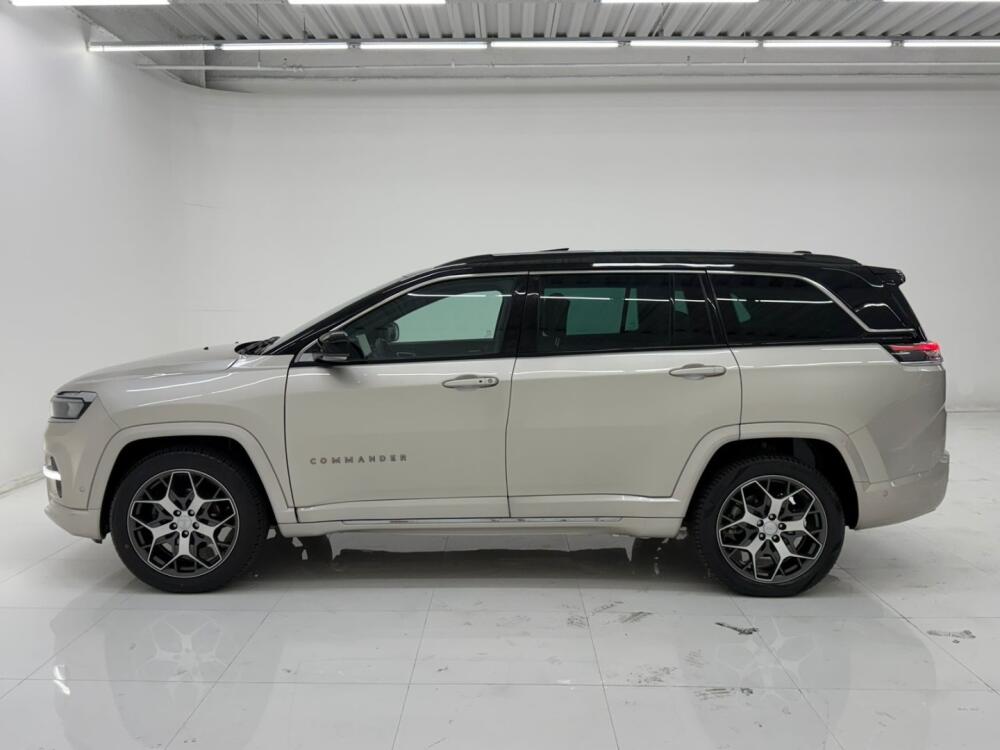 Jeep Commander