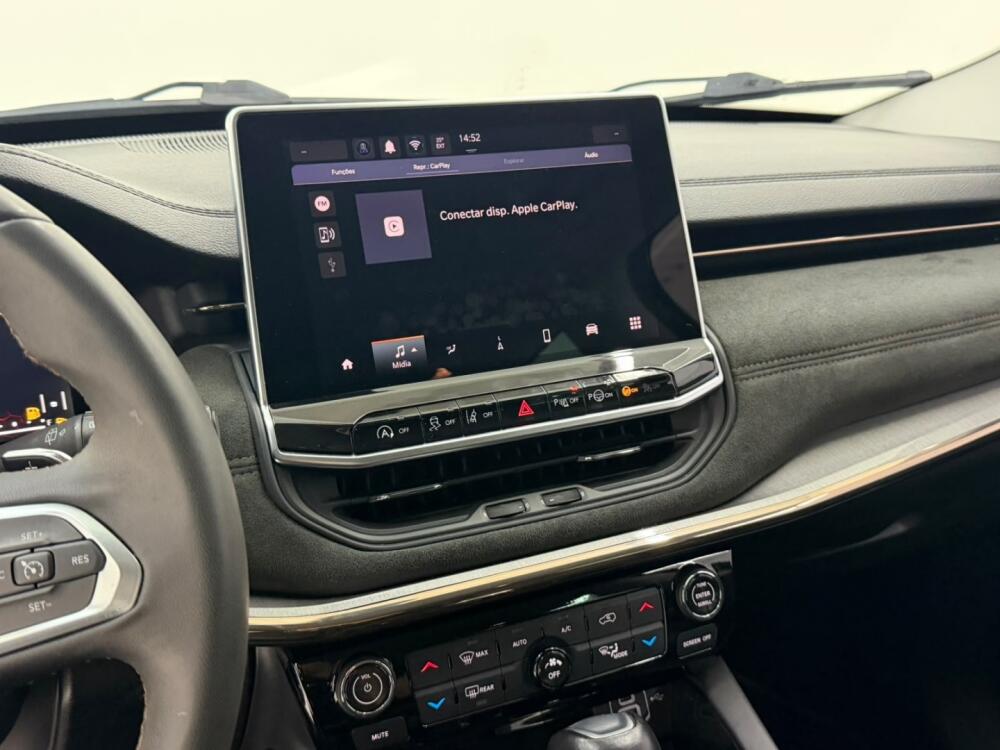 Jeep Commander