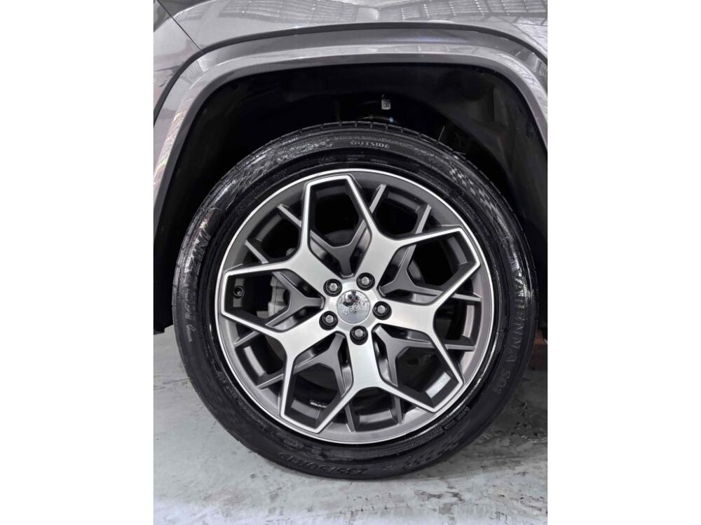 Jeep Commander