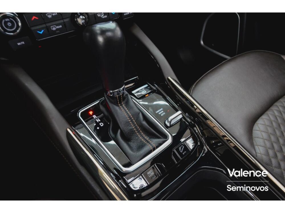 Jeep Commander