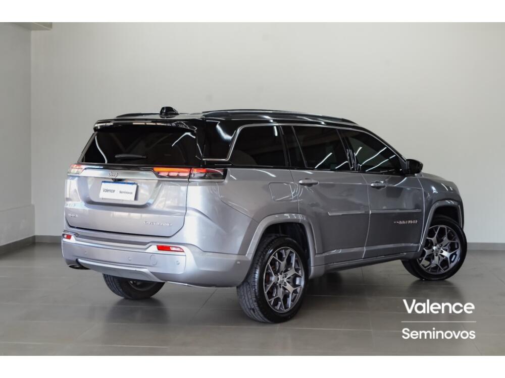 Jeep Commander