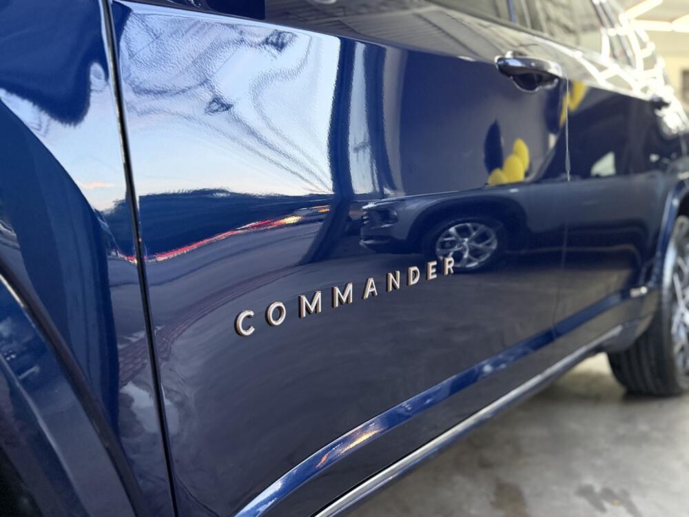 Jeep Commander