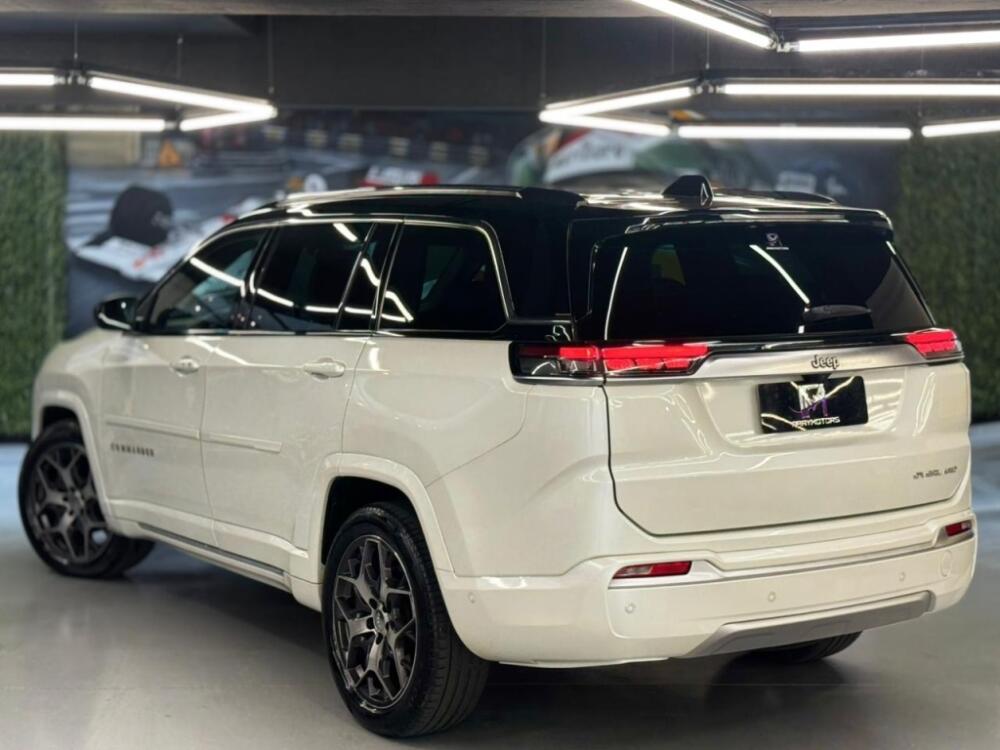 Jeep Commander