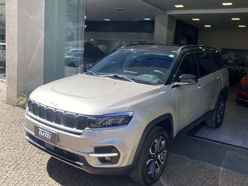 Jeep Commander