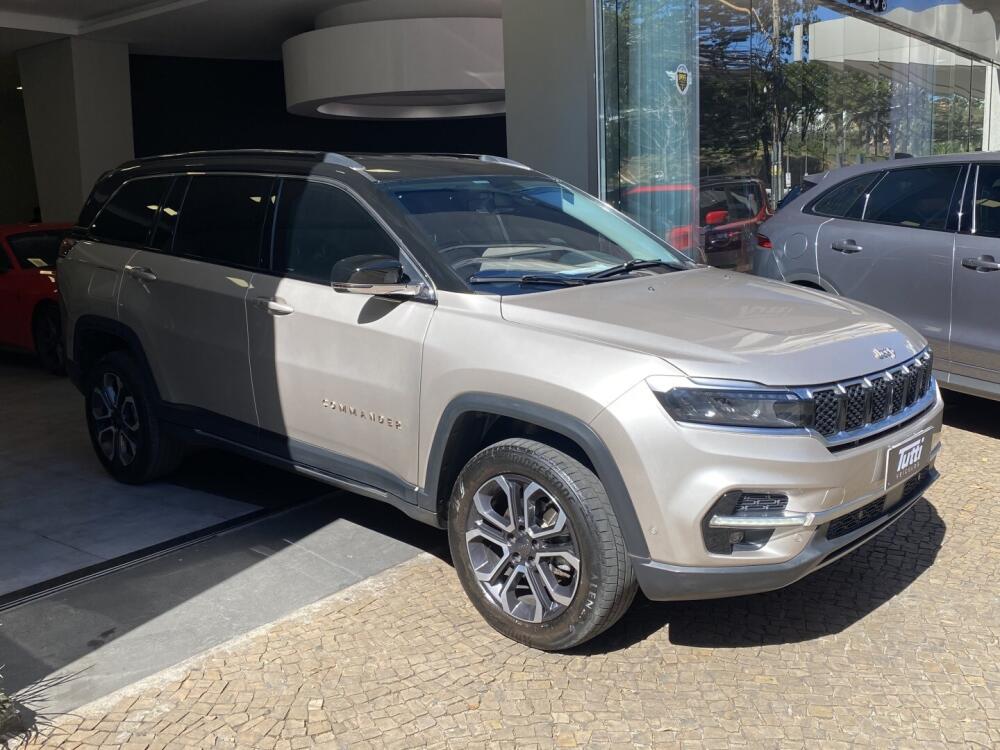 Jeep Commander