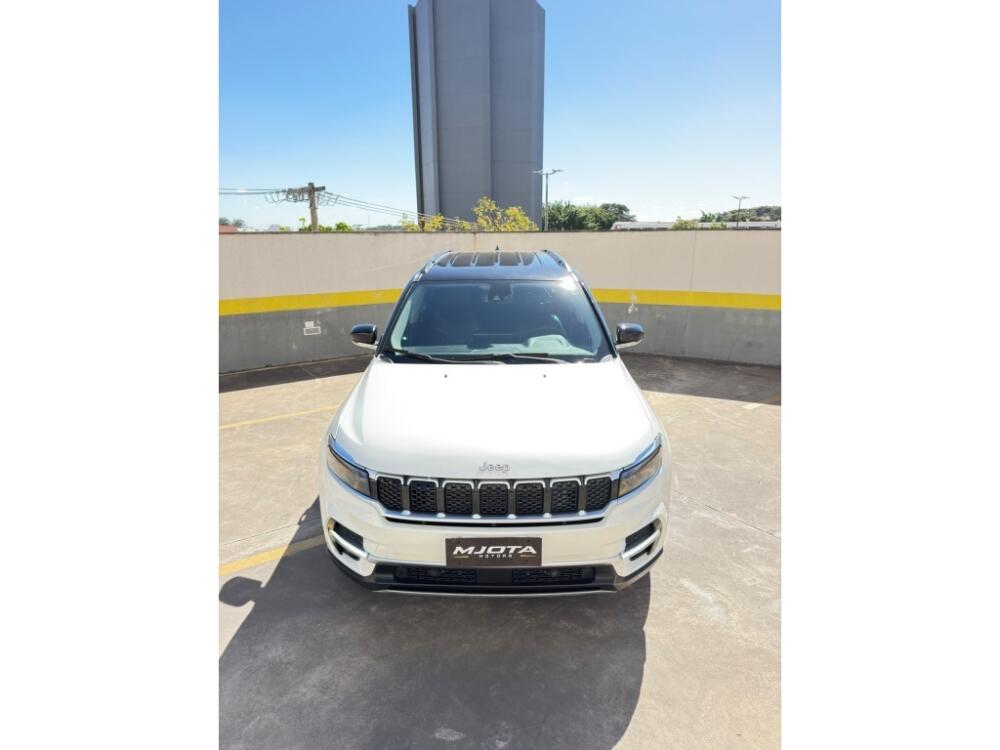 Jeep Commander