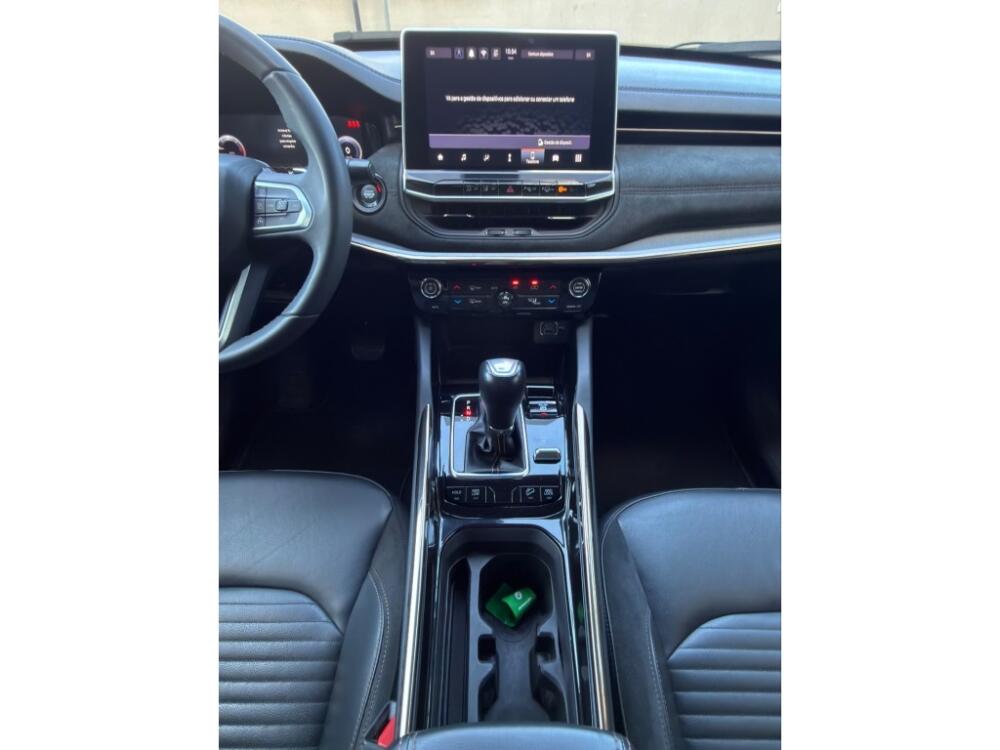 Jeep Commander