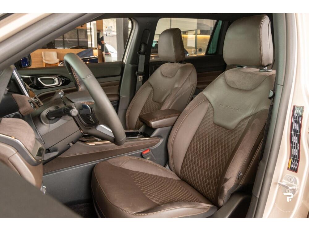Jeep Commander